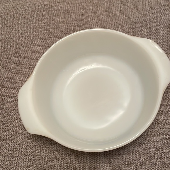 Vintage Fire King Blue Corn Floral Casserole Dish 1 Quart Milk Glass 50’s Era - Picture 3 of 11